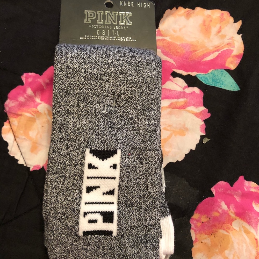Victoria Secret Pink NWT knee high socks